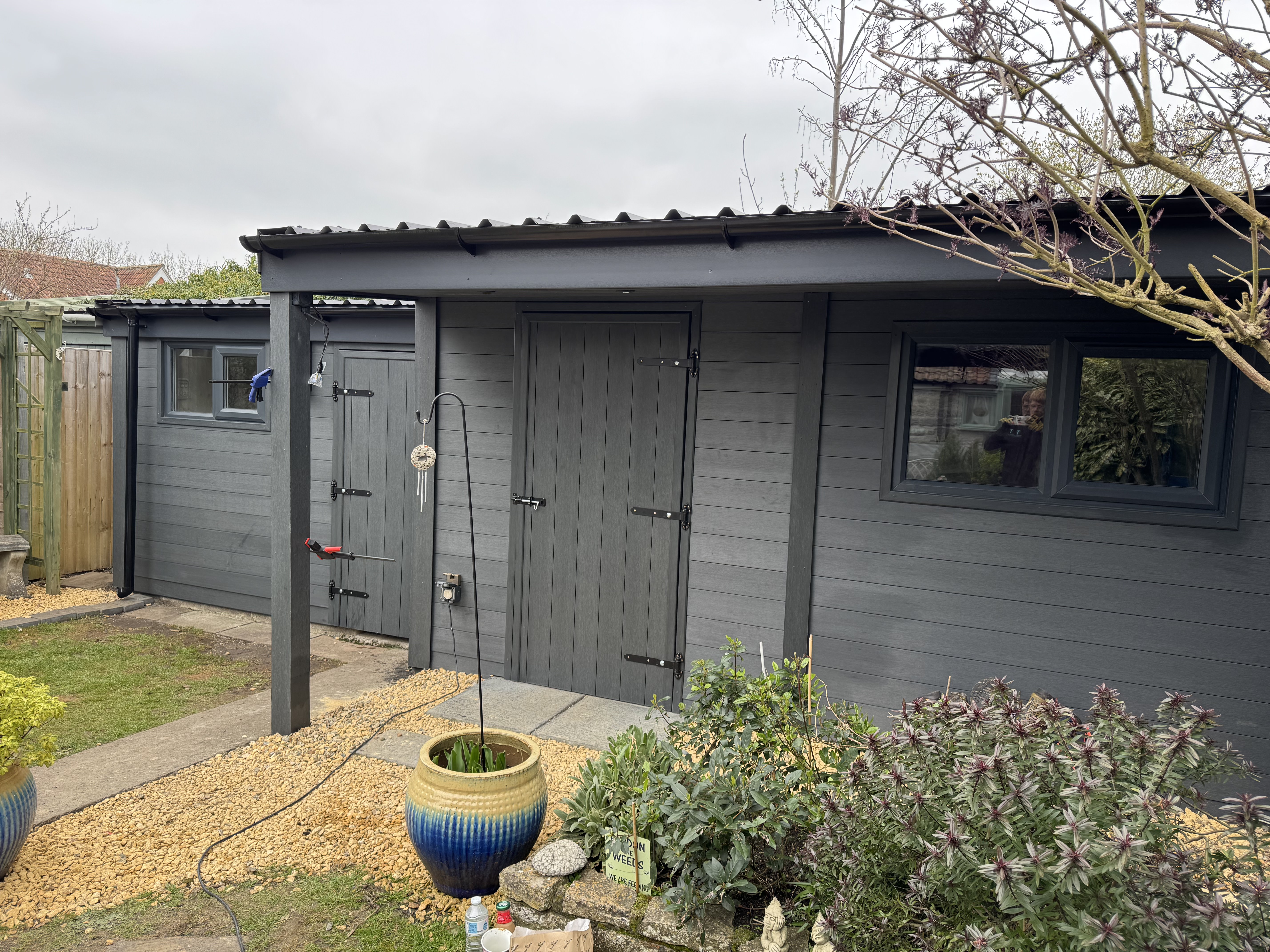 Timber outbuilding in Street